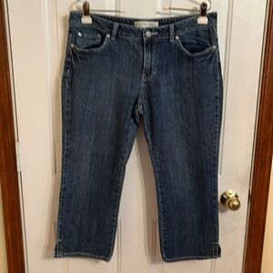 Capri jeans size 12.  Like new, wash and dry warm.